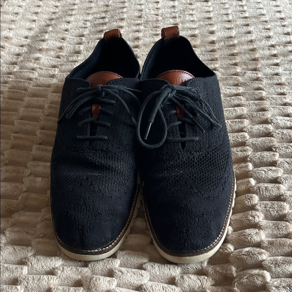 Cole Haan black lace up dress shoe size 10